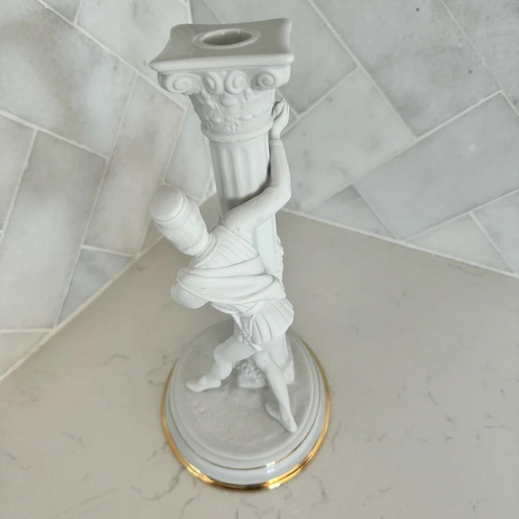 The Romeo and Juliet Candlesticks made of fine porcelain 1986 TheFranklin Mint - Picture 4 of 8